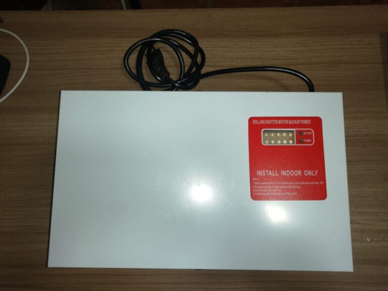 Bateria para elevacion a distancia en caso de corte de luz, no necesitaras instalar mas puertas de acceso.